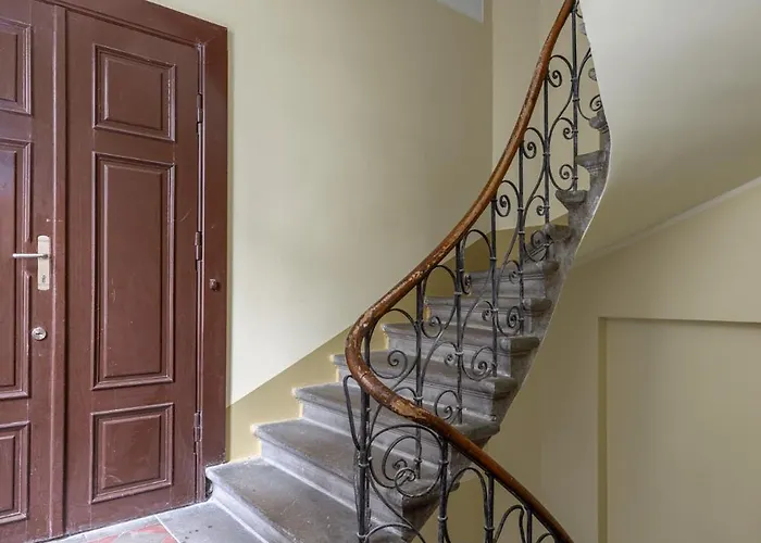 Апартаменты Vibrant 1bd Centre