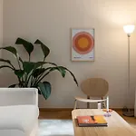 Vibrant 1bd Centre Apartmán